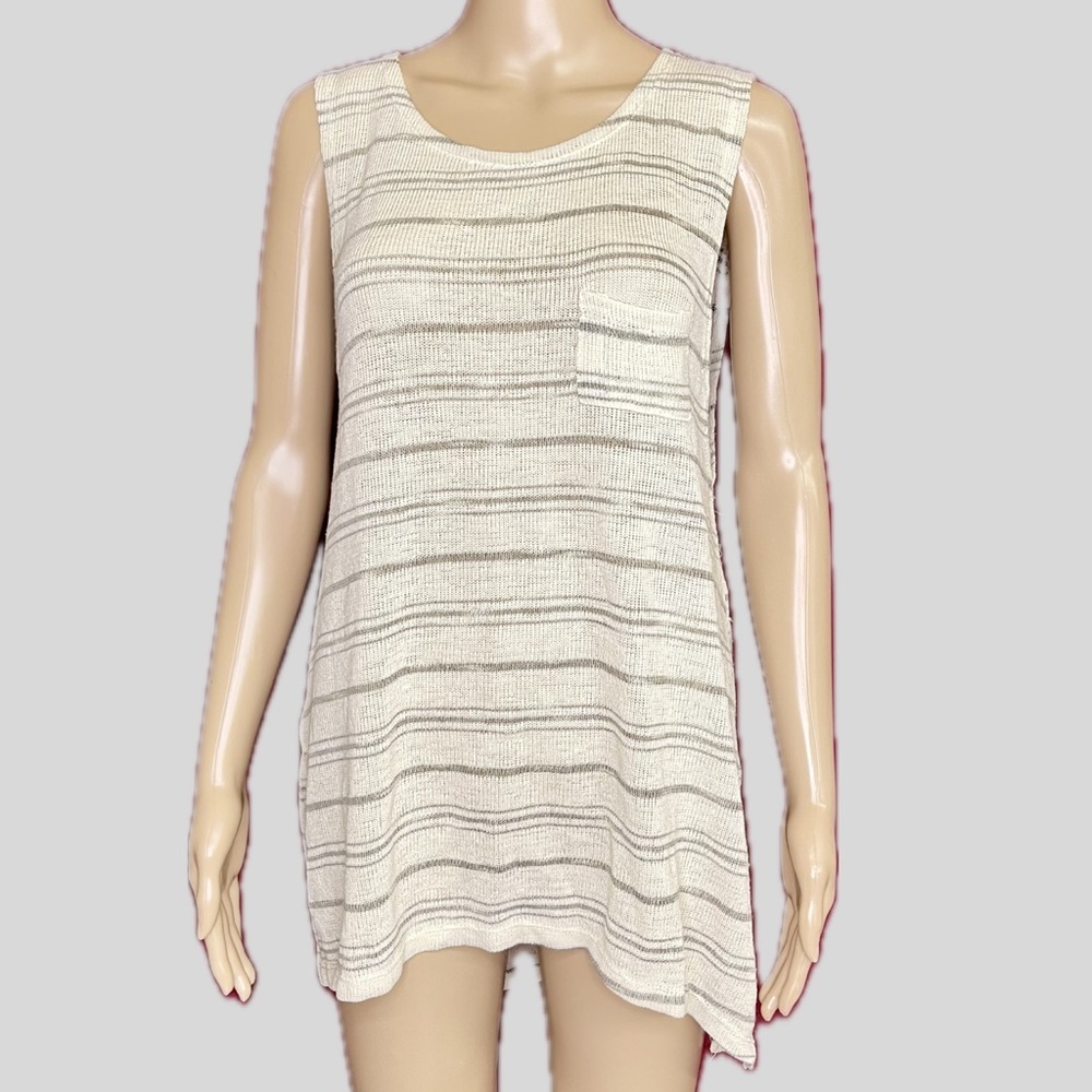 Poof Sleeveless Open Crochet Back Sleeveless Knit Top Size Large